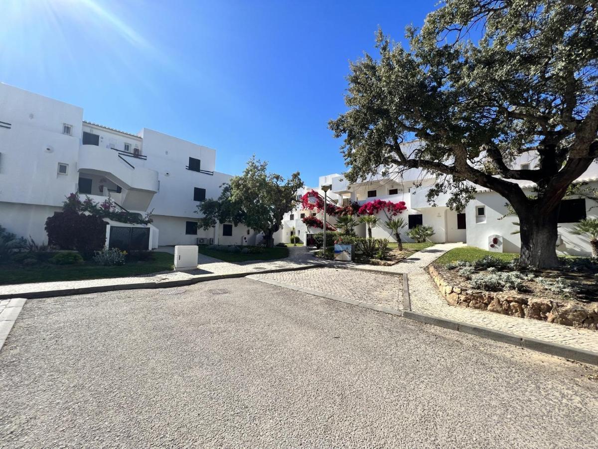 Balaia Golf Vilage 2 With Pool By Homing * Albufeira